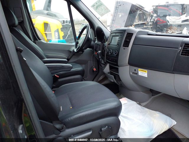 WDZFE7CD2GP216260 Mercedes-Benz Sprinter 2500 Normal Roof