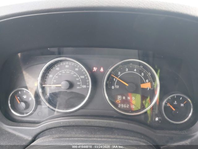 1C4NJCEA0ED586561 Jeep Compass Latitude