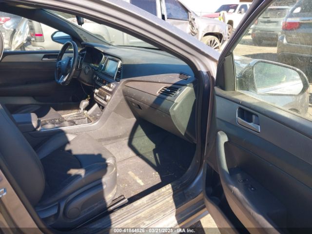5NPE34AF2KH772044 Hyundai Sonata Sport