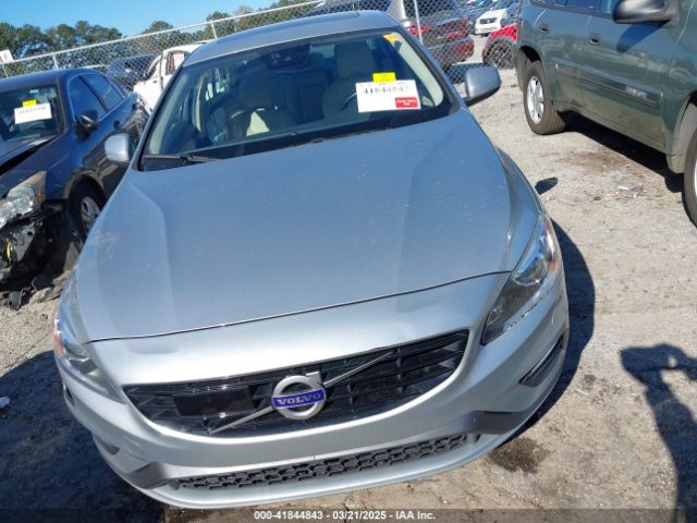YV126MFL4J2451903 Volvo S60 T5 Dynamic
