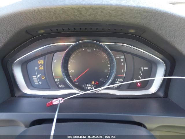 YV126MFL4J2451903 Volvo S60 T5 Dynamic