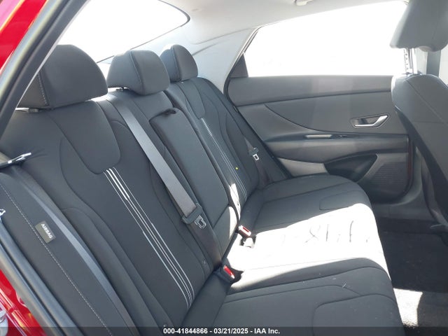 Hyundai ELANTRA SEL 2024 KMHLS4DG5RU771867 Image 8