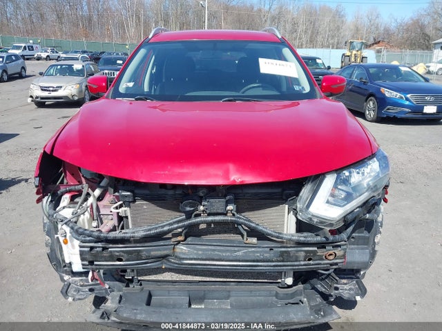 JN8AT2MV8HW268854 Nissan ROGUE SV