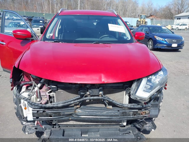 JN8AT2MV8HW268854 Nissan ROGUE SV