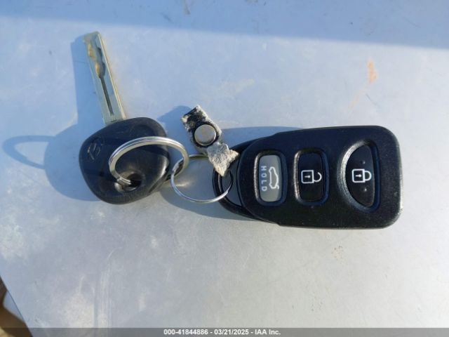 5NPEB4AC0EH930779 Hyundai SONATA GLS