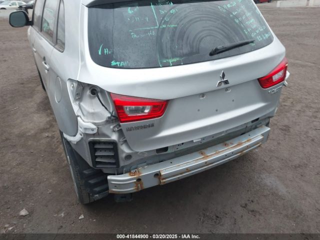 4A4AP3AU0FE044247 Mitsubishi Outlander Sport Es
