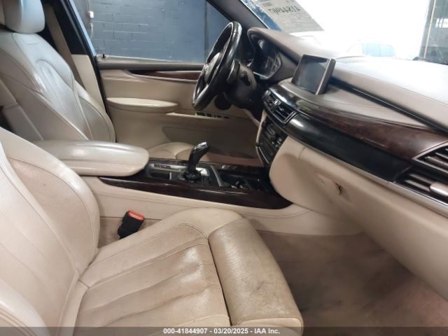 2016 BMW X5 5UXKR6C59G0J81178 Photo 4