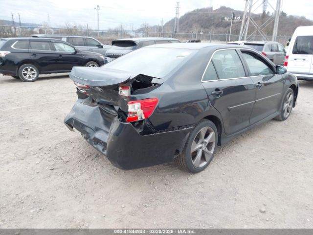 4T1BF1FK2EU736634 Toyota Camry Se Sport