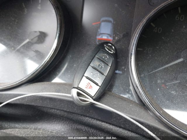 JN1BJ1CP9HW018741 Nissan Rogue Sport Sl