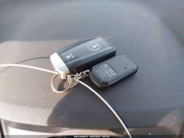5FRYD4H22EB018401 Acura MDX