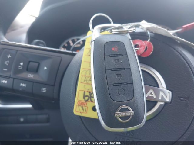 JN8BT3BA9PW411237 Nissan Rogue Sv Fwd