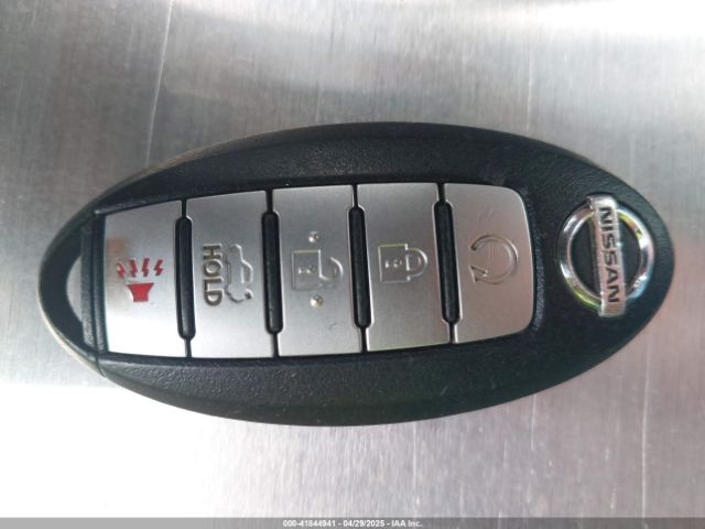 1N4AA6AP4GC412923 Nissan Maxima 3.5 Platinum