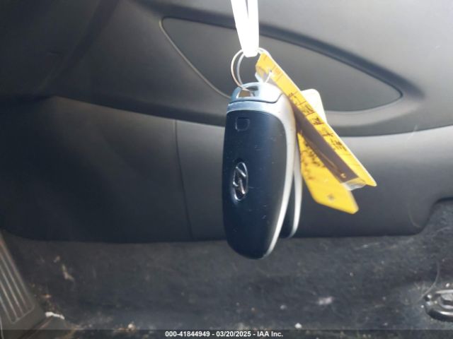 5NMJF3AE4PH201621 Hyundai TUCSON SEL