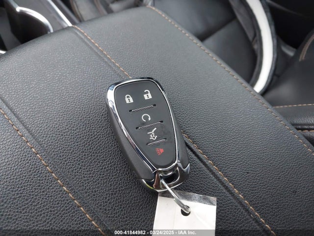 1GNEVHKW4MJ211443 Chevrolet Traverse Awd Lt Leather