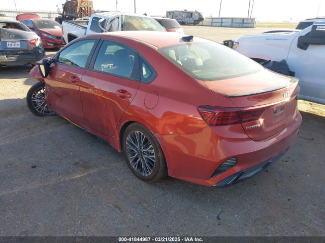 3KPF54AD9RE735469 KIA Forte Gt-line