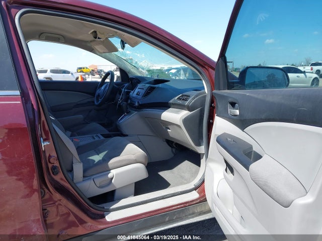 5J6RM3H38EL038829 Honda CR-V LX