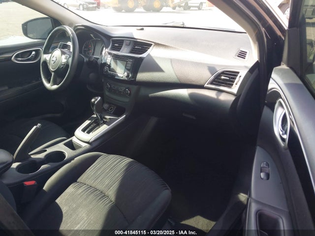 3N1AB7AP6HY268543 Nissan SENTRA SV