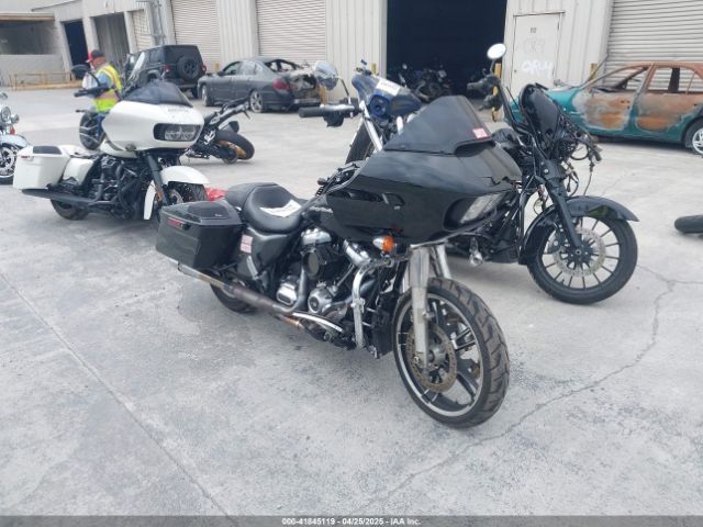 2018 HARLEY-DAVIDSON FLTRX 1HD1KHC32JB642744