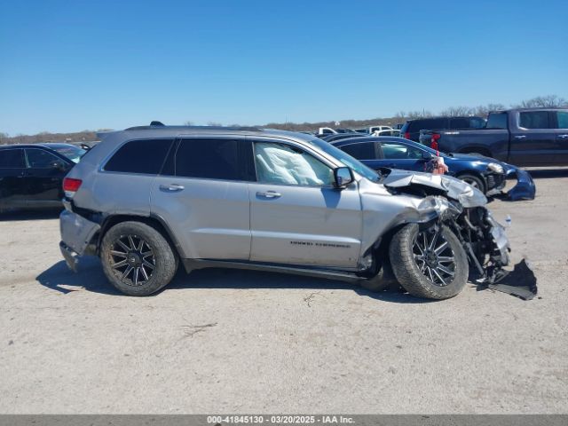 1C4RJEAG6LC256742 Jeep Grand Cherokee Laredo E 4x2