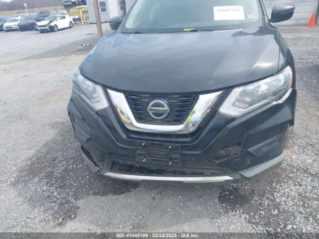 KNMAT2MV7JP559678 Nissan ROGUE SV