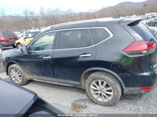 KNMAT2MV7JP559678 Nissan ROGUE SV