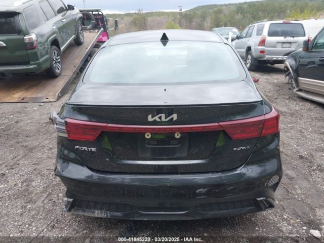 3KPF54AD0PE547694 KIA Forte Gt-line
