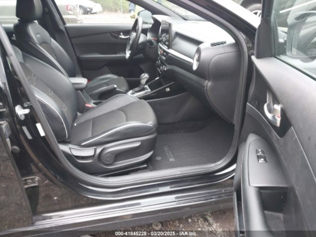 3KPF54AD0PE547694 KIA Forte Gt-line
