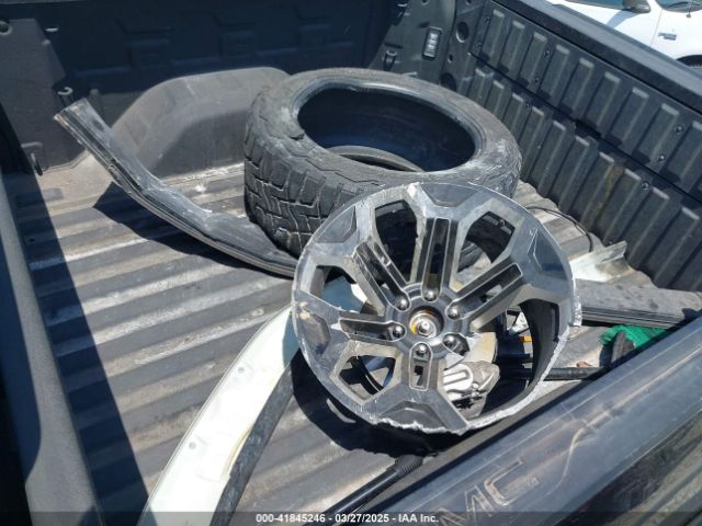 3GTU9DEL8KG217053 GMC Sierra 1500 Slt