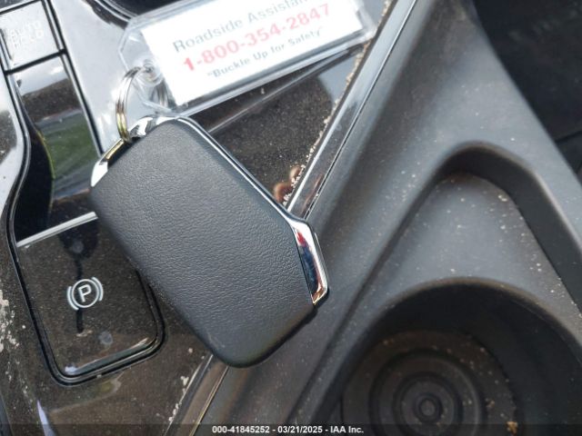 KNDCR3L13R5097820 KIA 2024