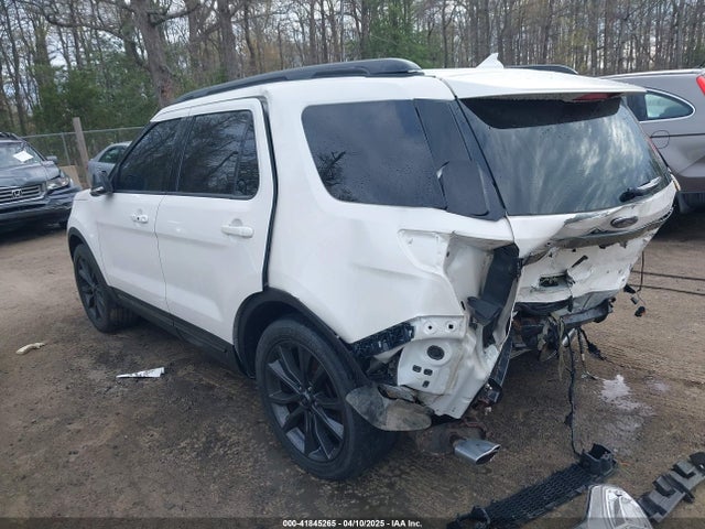 1FM5K8D81JGA17361 Ford EXPLORER XLT