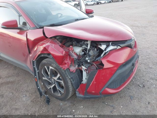NMTKHMBX8NR147558 Toyota C-HR XLE