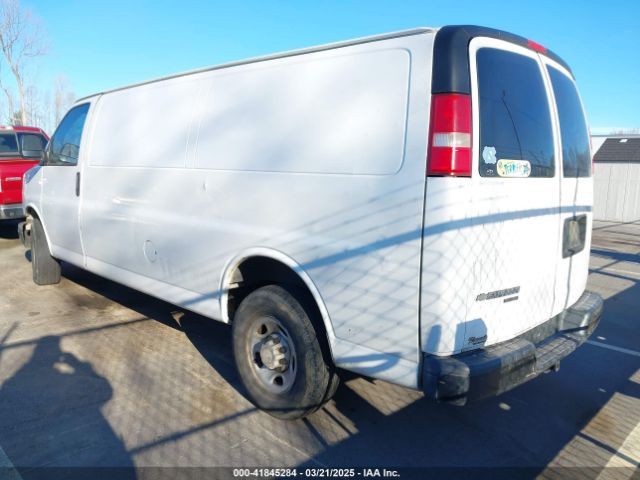 1GCWGGBA3E1109722 Chevrolet Express 2500 Work Van