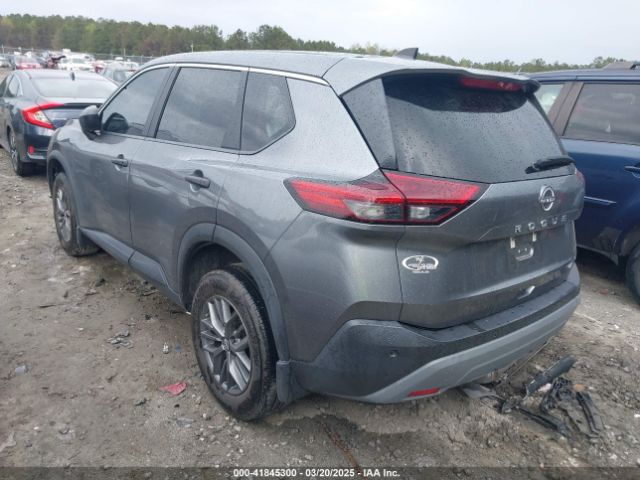 5N1BT3AA3PC772232 Nissan Rogue S Fwd