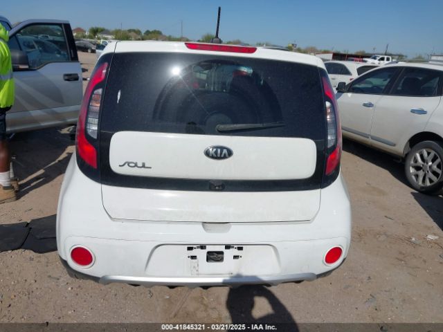 KNDJP3A54J7894444 KIA SOUL +