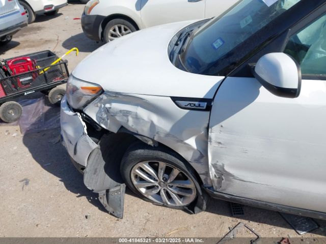 KNDJP3A54J7894444 KIA SOUL +