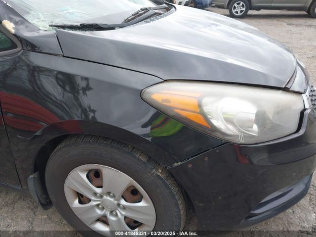 KNAFK4A67F5307026 KIA FORTE LX