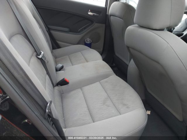 KNAFK4A67F5307026 KIA FORTE LX