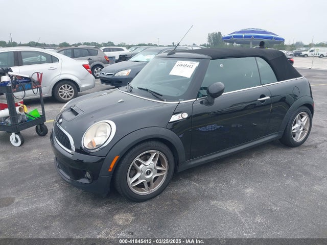 2010 MINI COOPER S WMWMS3C52ATY08772 Photo 1