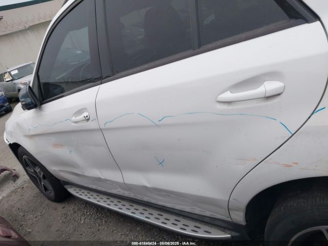 4JGDA5JB9JB063000 Mercedes-Benz GLE 350