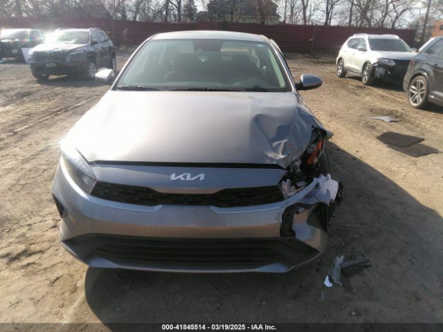 3KPF24ADXRE841163 KIA Forte Lxs