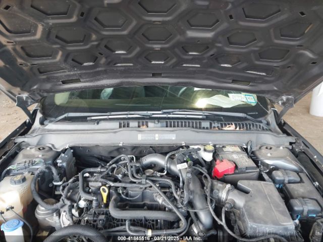 3FA6P0HD5KR244720 Ford FUSION SE