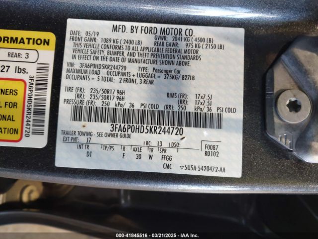 3FA6P0HD5KR244720 Ford FUSION SE