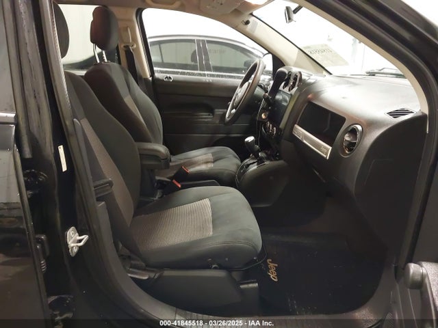 1C4NJCBA3ED777881 Jeep Compass Sport