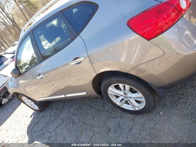 JN8AS5MT1FW150340 Nissan Rogue Select S