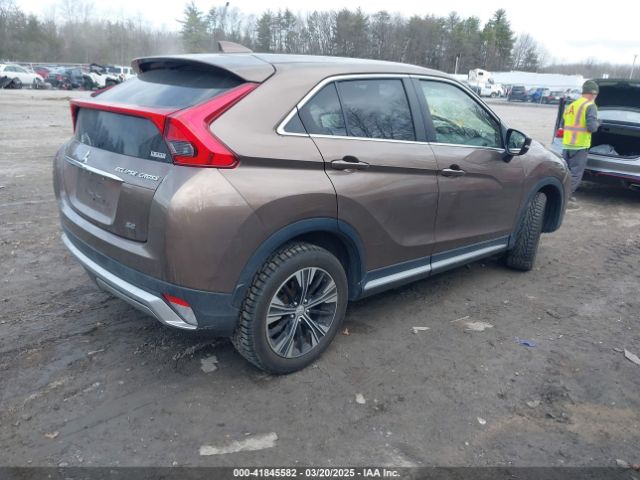 JA4AT5AA0JZ044992 Mitsubishi Eclipse Cross Se