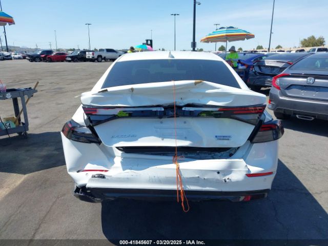 1HGCY2F83RA004843 Honda Accord Hybrid Touring