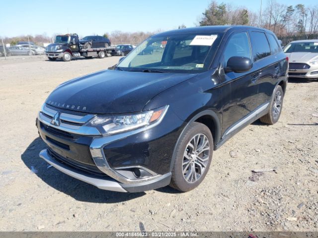 JA4AZ3A36JZ057072 Mitsubishi Outlander Es
