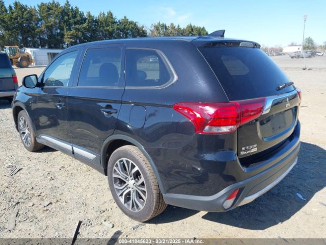 JA4AZ3A36JZ057072 Mitsubishi Outlander Es