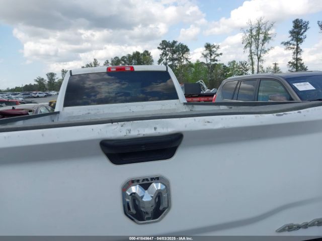 3C6UR5HJ3NG202553 RAM 2500 Tradesman  4x4 8' Box