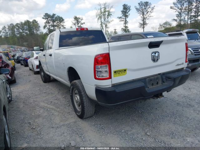 3C6UR5HJ3NG202553 RAM 2500 Tradesman  4x4 8' Box